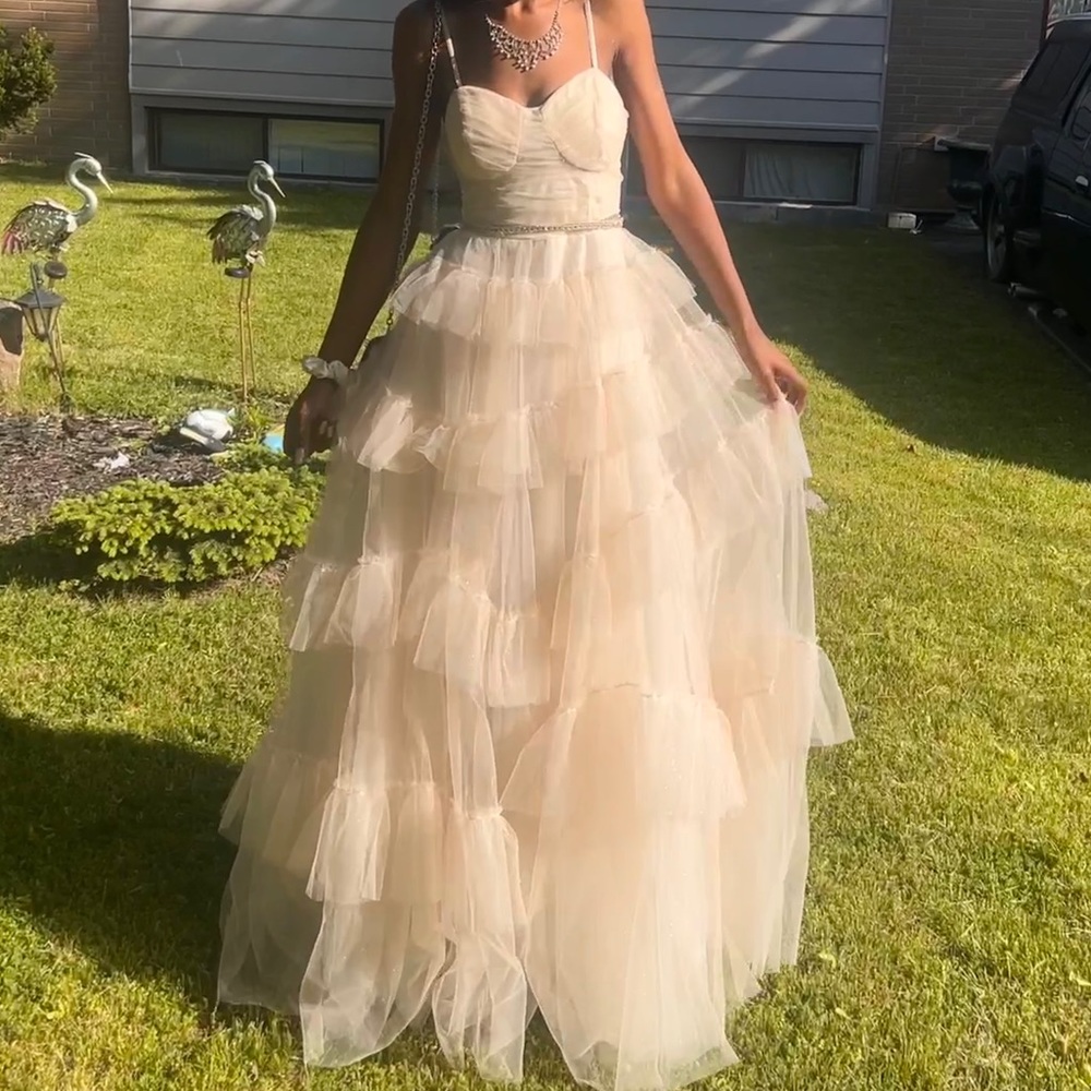 Prom Dress - Picture 3 of 5